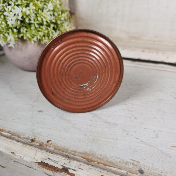 Antique Metal Thumb Press Oil Can-Copper Colored Spouted Oilers Rustic Farmhouse - Picture 4 of 5